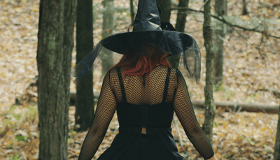 Cum să porți un hanorac gotic zi de zi?