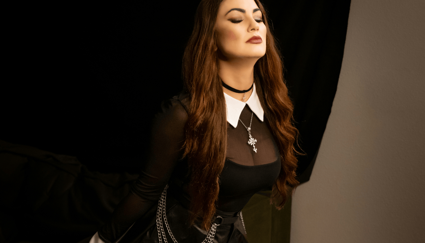 Fuste în stil gothcore – gotic modern - Castle Gothic