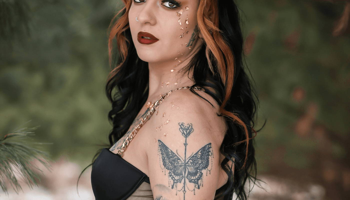 Paltoane gotice pentru femei: istorie, stilizări și inspirații pentru orice ocazie - Castle Gothic